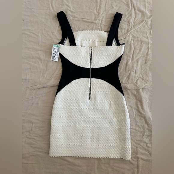 Papaya bodycon mini dress , size M - Picture 5 of 5